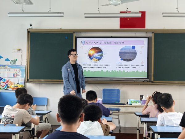 万达策略 “官方带娃”再升级，金山石化暑托班贴心带娃，慕了！